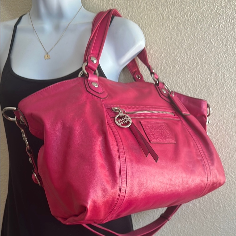 RARE COACH POPPY ROCKER LEGACY Leather Bag with long strap & charm - Picture 7 of 15